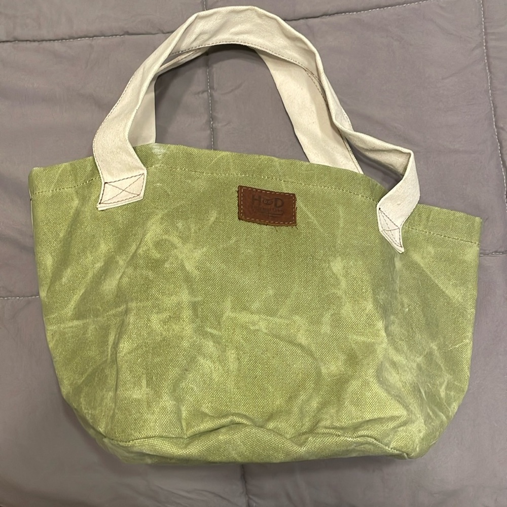 Hide and Drink Tote bag